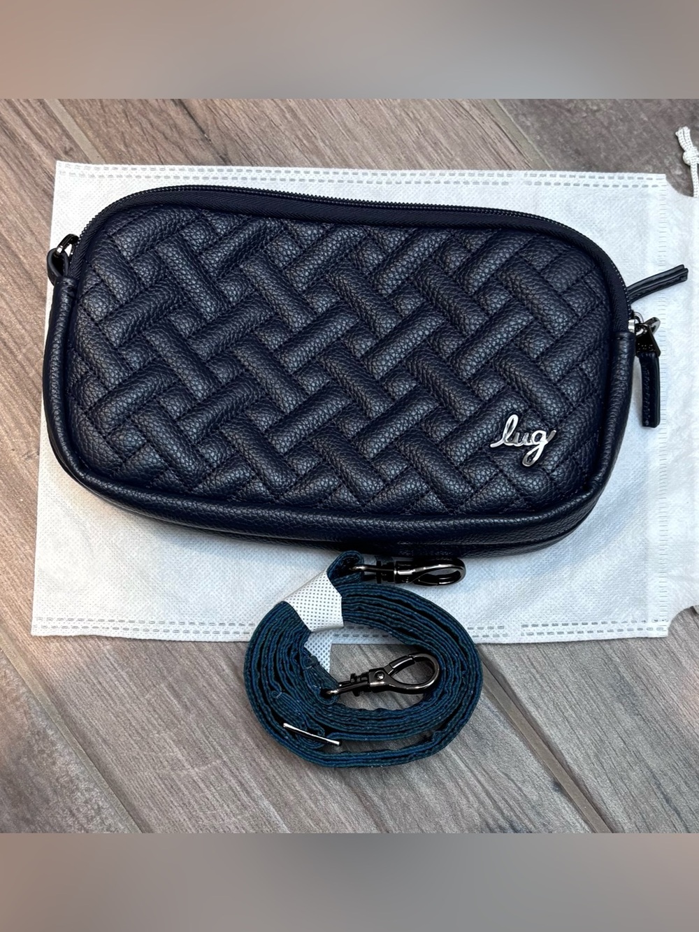 LUG Classic VL Navy Coupe XL with Pop Plaid Navy Interior
